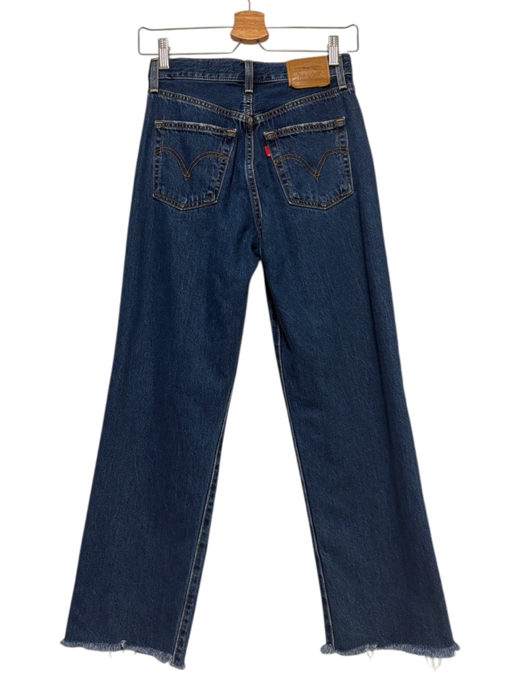 LEVI’S Ribcage Straight Ankle Jeans - Picture 4 of 11